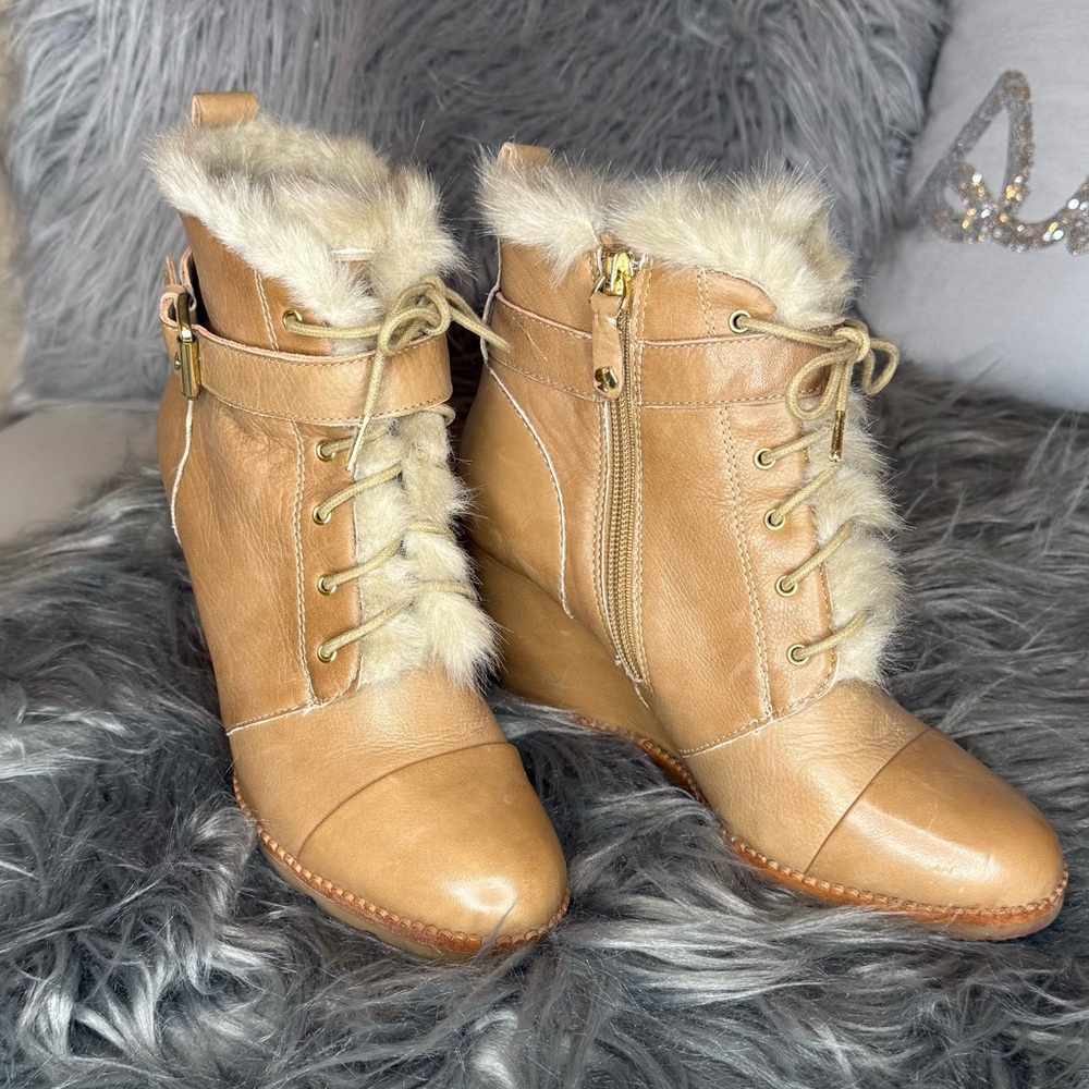 Kate Spade Size 7 Tan Leather Wedge Boots with Faux Fur